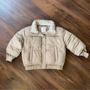 Abercrombie & Fitch Ultra Collection Cropped Mini Puffer Coat